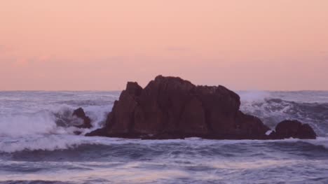 Chooam-beach-on-ocean-wave-of-rock