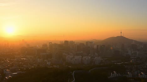 Sonnenaufgang-von-Seoul-City-Skyline,-Südkorea