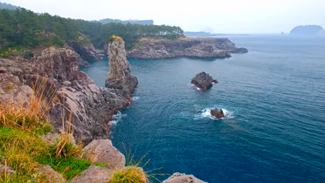 Oedolgae-Rock,-Jeju-island,-South-Korea