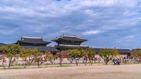 4K-turístico-de-lapso-de-tiempo-en-el-Palacio-Gyeongbokgung,-Corea-del-sur