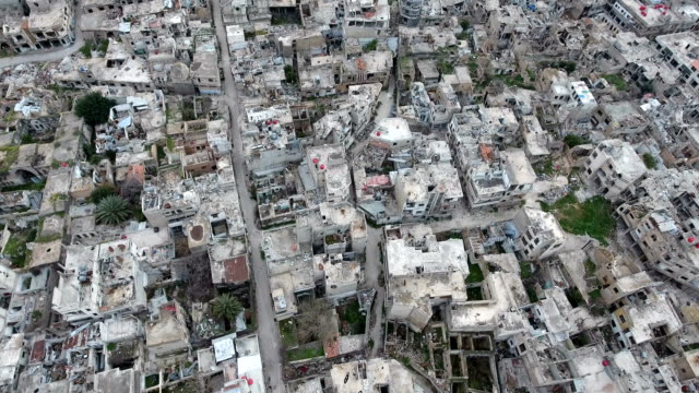 Luftaufnahme-des-zerstörten-Homs-in-Syrien