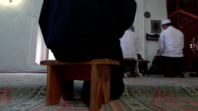 Boda-de-Tatars-de-crimea-en-mezquita
