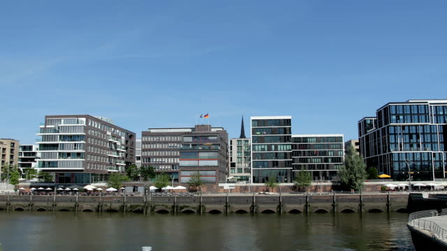 Hafencity-docks,-Hamburg,-Germany