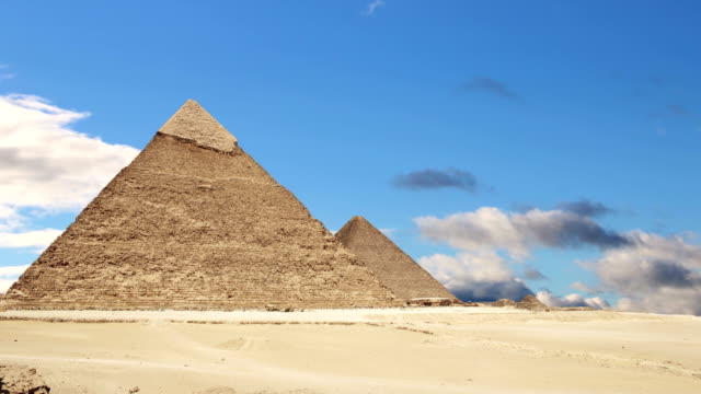Great-Pyramids-of-Giza.-Cairo.-Egypt.-Time-Lapse.