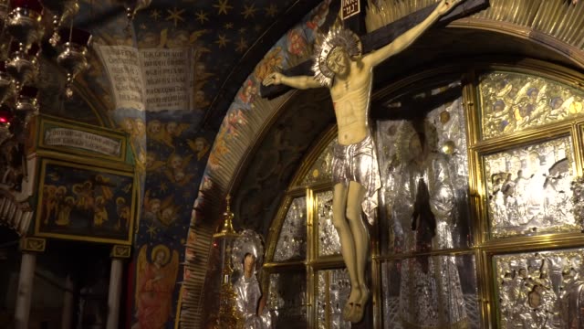 In-the-temple-of-the-Holy-Sepulcher-in-Jerusalem.-Calvary
