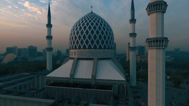 Sultan-Salahuddin-Abdul-Aziz-Moschee.
