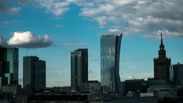 Time-lapse-Of-Warsaw-Skyline-(slider)