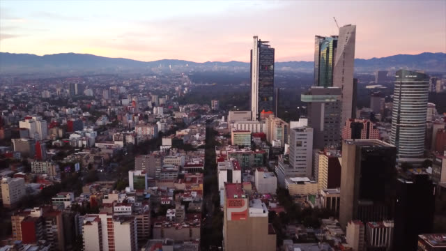 Skyline-in-Mexiko-Stadt