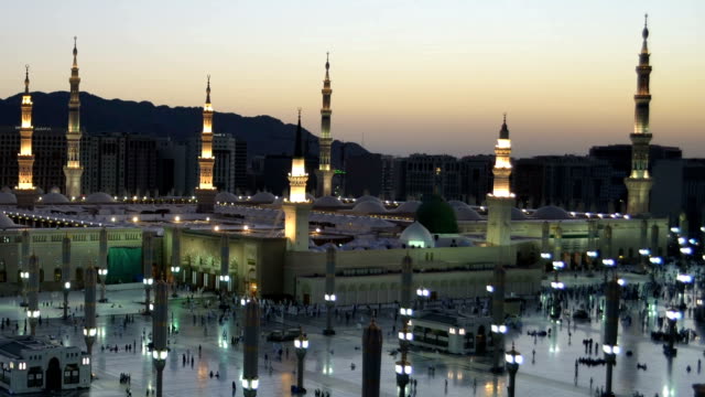 Nabawi-Moschee-east-side-Zeitraffer-von-Morgendämmerung-bis-Sonnenaufgang