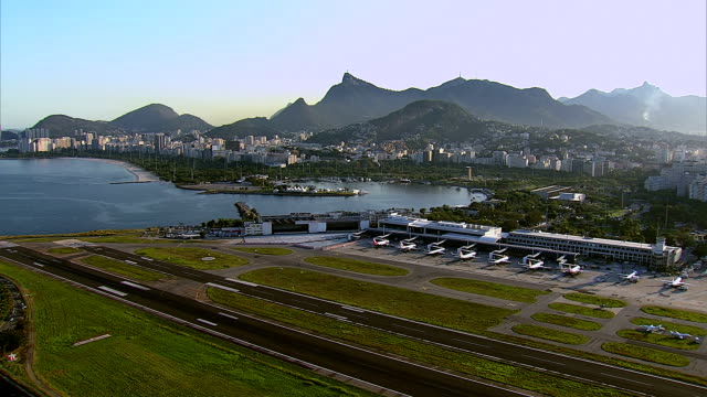 Flying-over-Santos-Dumont-Airport,-Rio-de-Janeiro