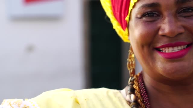 Retrato-de-una-mujer-brasileña-de-origen-africano---Baiana