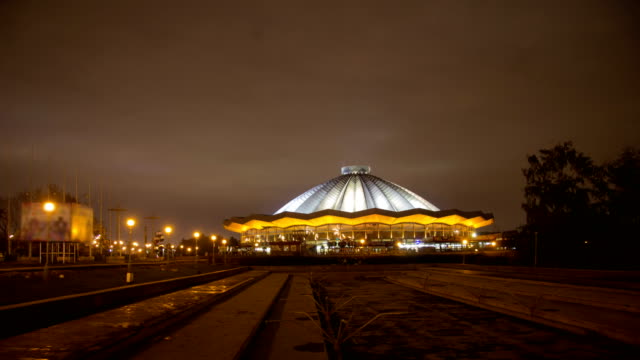 Moskau-Circus-Nacht-hyperlapse