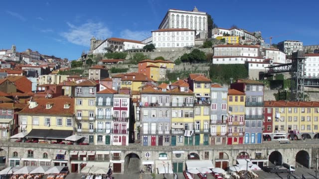 Aerial-View-of-Porto,-Portugal