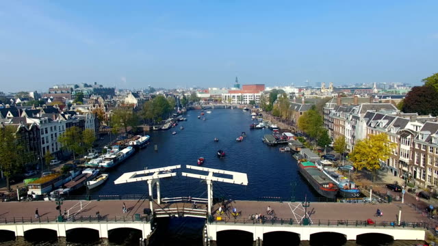 Amsterdamer-Kanal,-Ansicht-von-oben