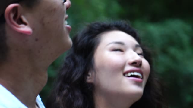 Asian-Couple-Enjoying-a-Day-at-the-Park