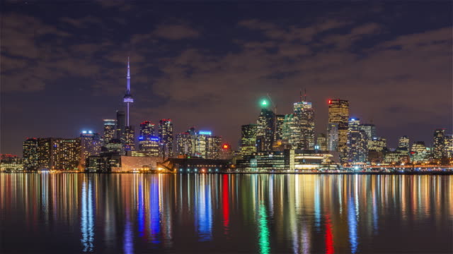 Toronto,-Kanada,-Timelapse---Torontos-Skyline-bei-Nacht