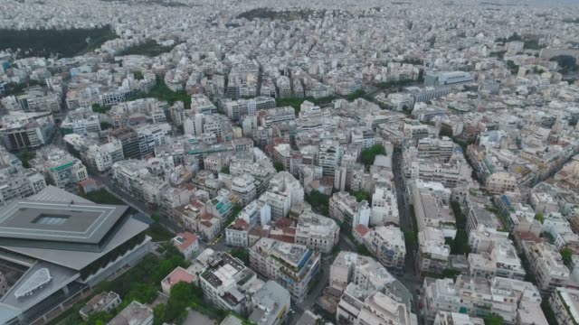 Flug-über-Athen-in-Griechenland