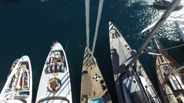 Monaco-Yacht-Show-hohe-Ansicht-schwenken