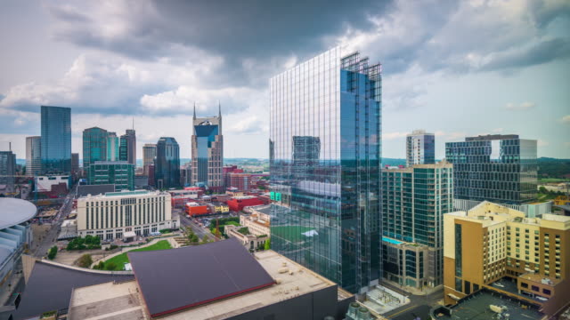 Nashville,-Tennessee,-USA-Innenstadtblick-auf-dem-Dach