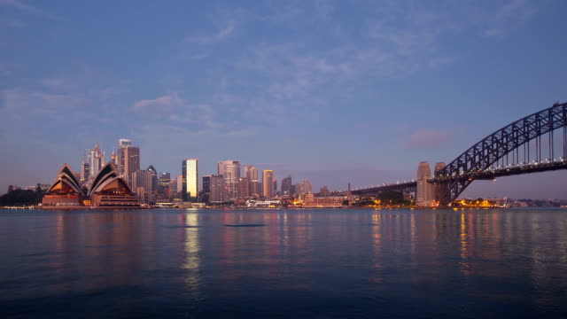 Sydney-cityscape-sunrise-timelapse