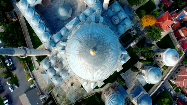 Birdeye-Yavuz-Sultan-Selim-Mosque,-Istanbul-Turkey