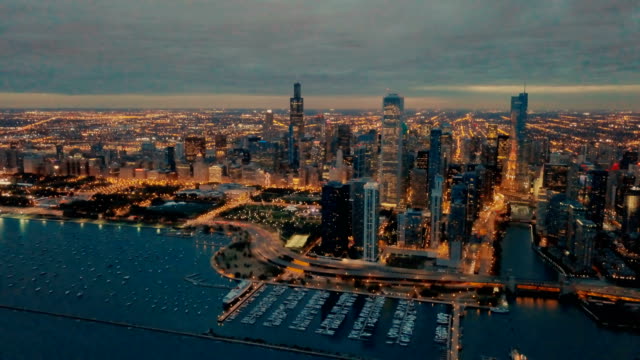 Chicago-Skyline-bei-Sonnenuntergang