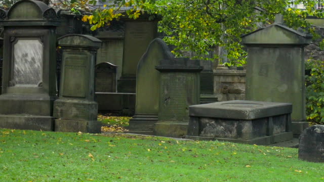 Viejo-cementerio-en-Edimburgo