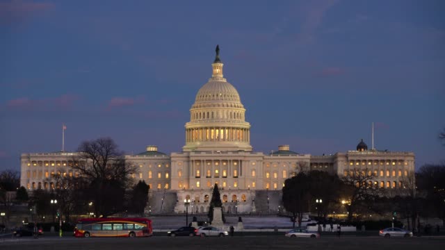 U.S.-Capitol-in-Washington,-D.C.