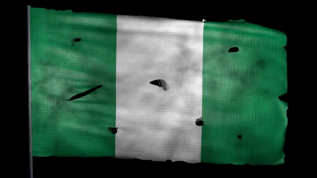 Bandera-Nigeria-desigual-está-ondeando-en-el-viento-con-canal-alfa