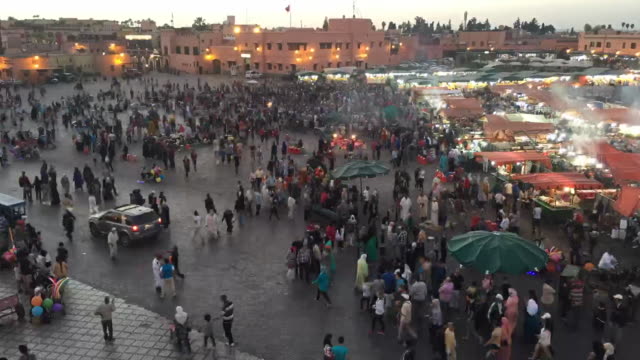 lapso-de-tiempo-Jamaa-el-Fna-Plaza-Marrakech