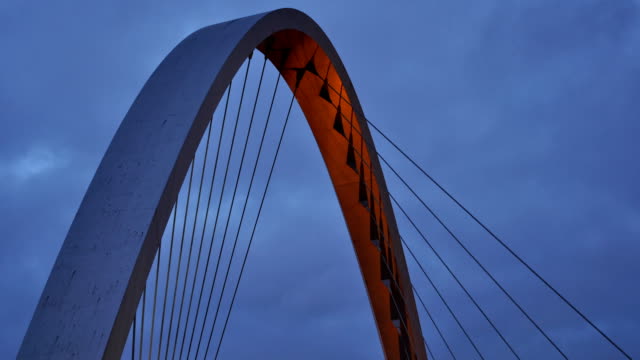 Bridge-time-lapse-dusk-to-night-1080hd