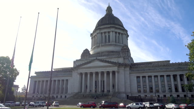 Truppen-März-Stufen-Washington-State-Capitol