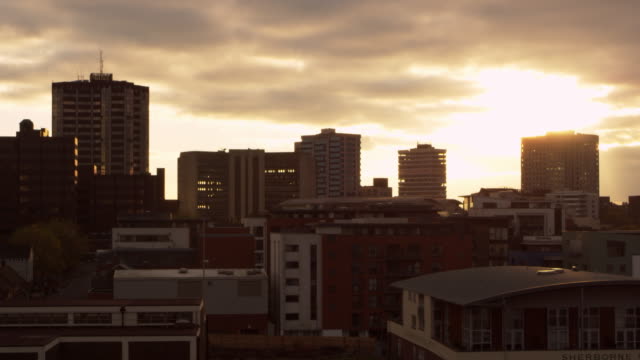 18.-November-2016,-Birmingham/Großbritannien:-Birmingham-City-Skyline-bei-Sonnenuntergang