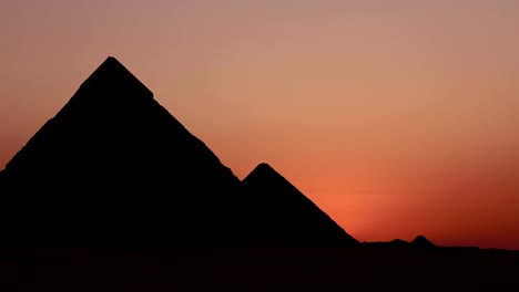 Timelapse.-Sunrise-over-the-pyramid-of-Cheops.-Giza-Egypt.