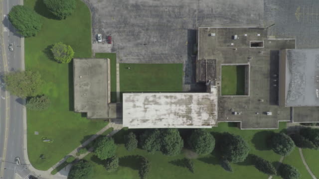 Abandoned-School-South-Side-Chicago-Aerial