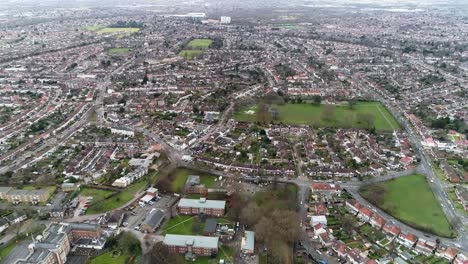 Aerial-View-of-Twickenham-Suburban-Neighborhood-in-London-4K