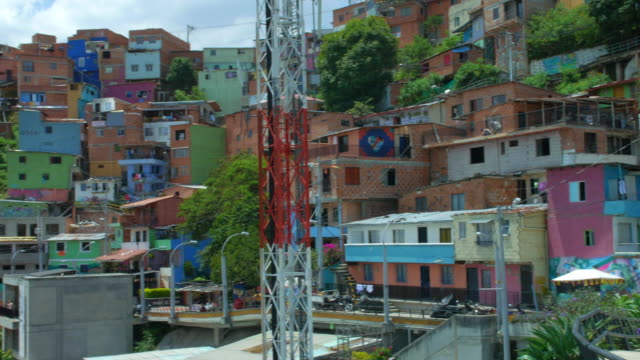 Vista-de-un-barrio-pobre-de-América-Latina,-Comuna-13-Medellín,-Colombia