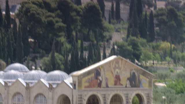 jerusalem-Gethsemane-Schrägansicht-Kirche