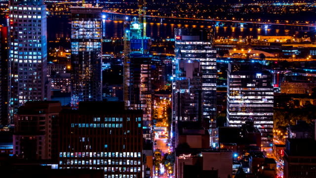 Montreal-City-At-Night-Time-Lapse-of-Buildings-and-Street-Cityscape