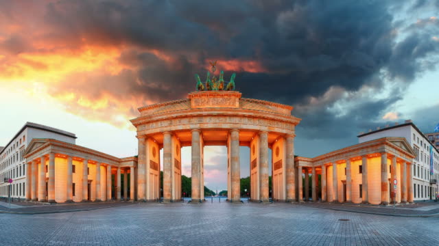 Puerta-de-Brandenburgo-en-Berlín,-Time-lapse