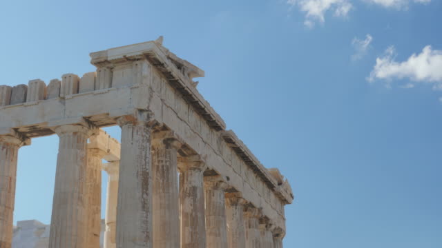 Y-vista-a-la-Acrópolis-Atenas-Grecia-lapso-de-tiempo