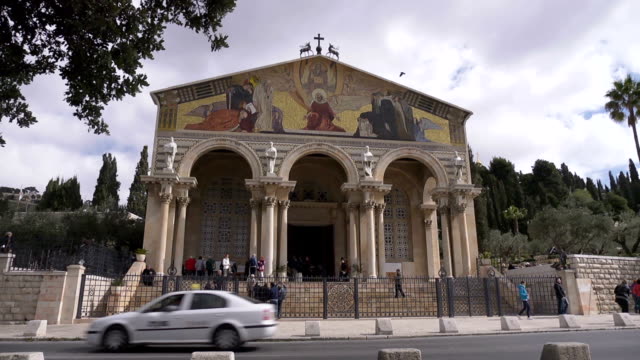 Basílica-de-la-agonía-iglesia-también-conocido-como-iglesia-de-todas-las-Naciones