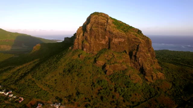 Le-Morne-Brabant-mountain-in-Mauritius,-aerial-view