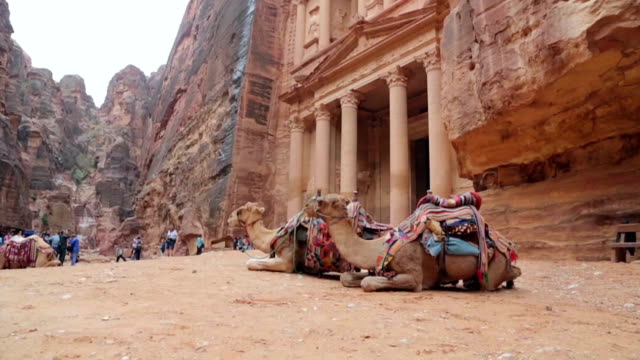 Facade-del-tesoro-en-Petra,-Jordania.