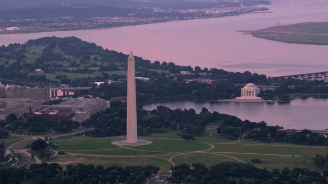 Blick-auf-das-Washington-Monument-und-dem-Jefferson-Memorial.