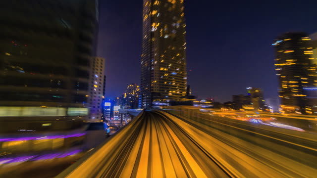 4K.Time-lapse-automatic-train-fast-speed-at-Tokyo-city-of-Japan