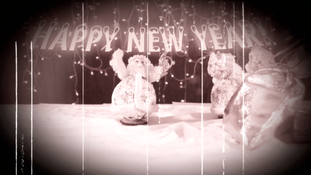 Drei-lustige-Musikanten-Santa-Claus-mit-ihren-gaben-Spaß-haben,-tanzen,-feiern-und-gratulieren-im-wirbelnden-Schnee-und-am-Ende-die-Inschrift-frohes-neues-Jahr.