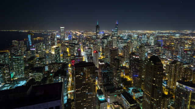 Stadt-von-Chicago-Antenne-bei-Nacht-Zeitraffer