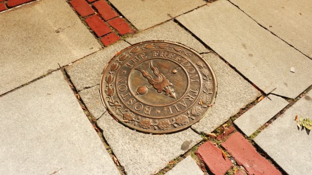 Bronze-marker-on-the-Freedom-Trail-in-Boston-Massachusetts