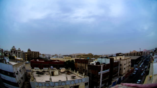 Bewölkt-Sonnenuntergang-über-Süden-von-Jeddah-Stadt-Zeitraffer